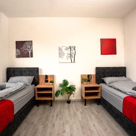 Serviceroom24 - Apartment 4 In Herten Wlan - Smart-Tv - 24-7 Check-In Und Kueche Εξωτερικό φωτογραφία