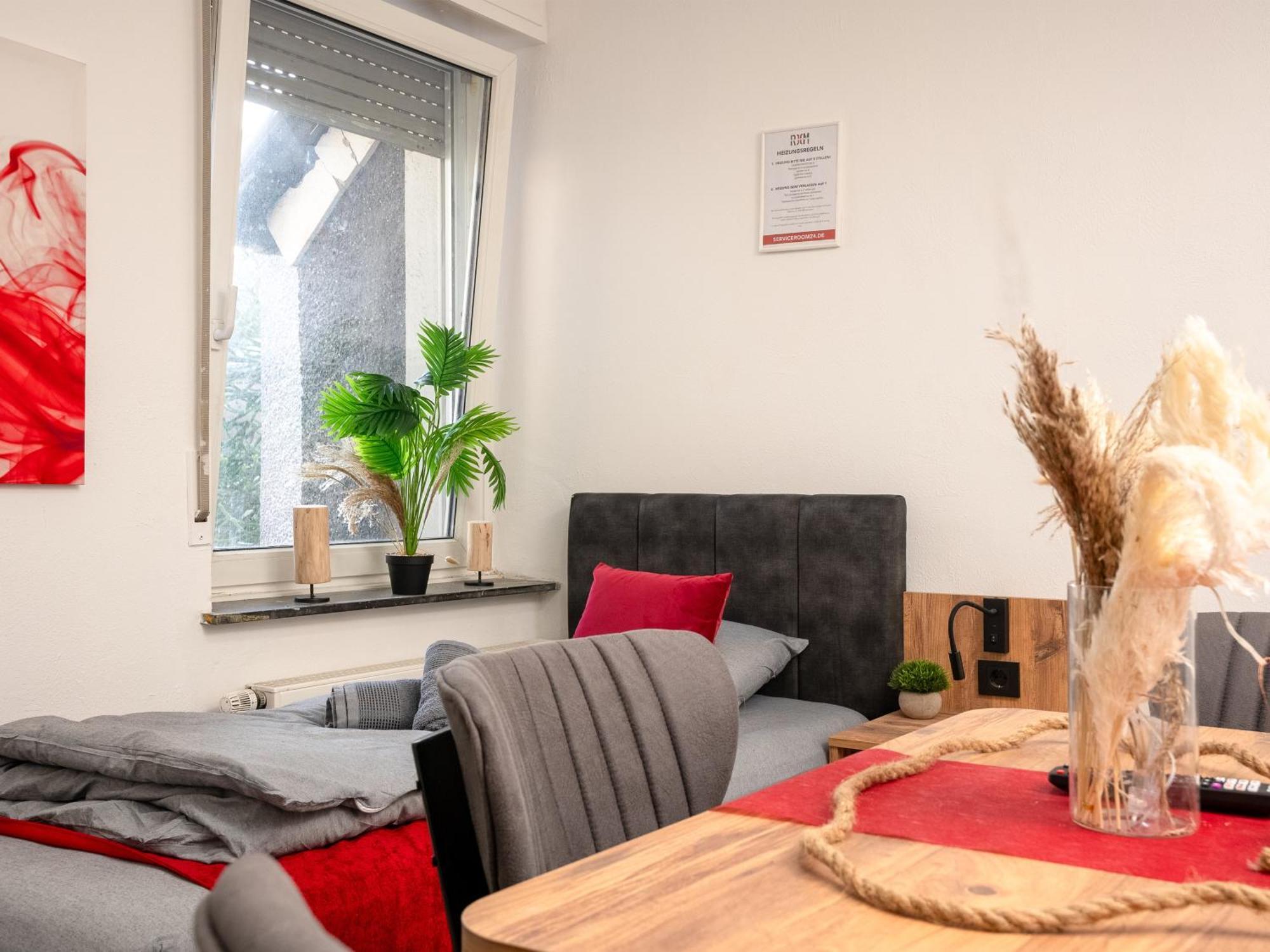 Serviceroom24 - Apartment 4 In Herten Wlan - Smart-Tv - 24-7 Check-In Und Kueche Εξωτερικό φωτογραφία